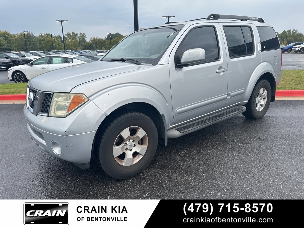 Used 2006 Nissan Pathfinder SE w/ (P01) Se Premium Pkg