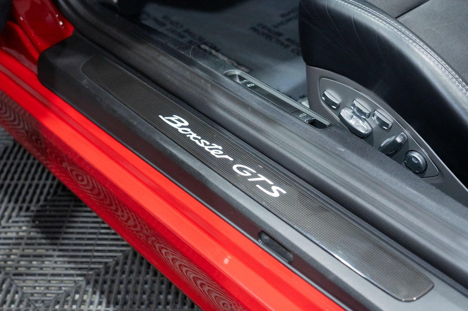 Used 2016 Porsche Boxster GTS RWD image 21