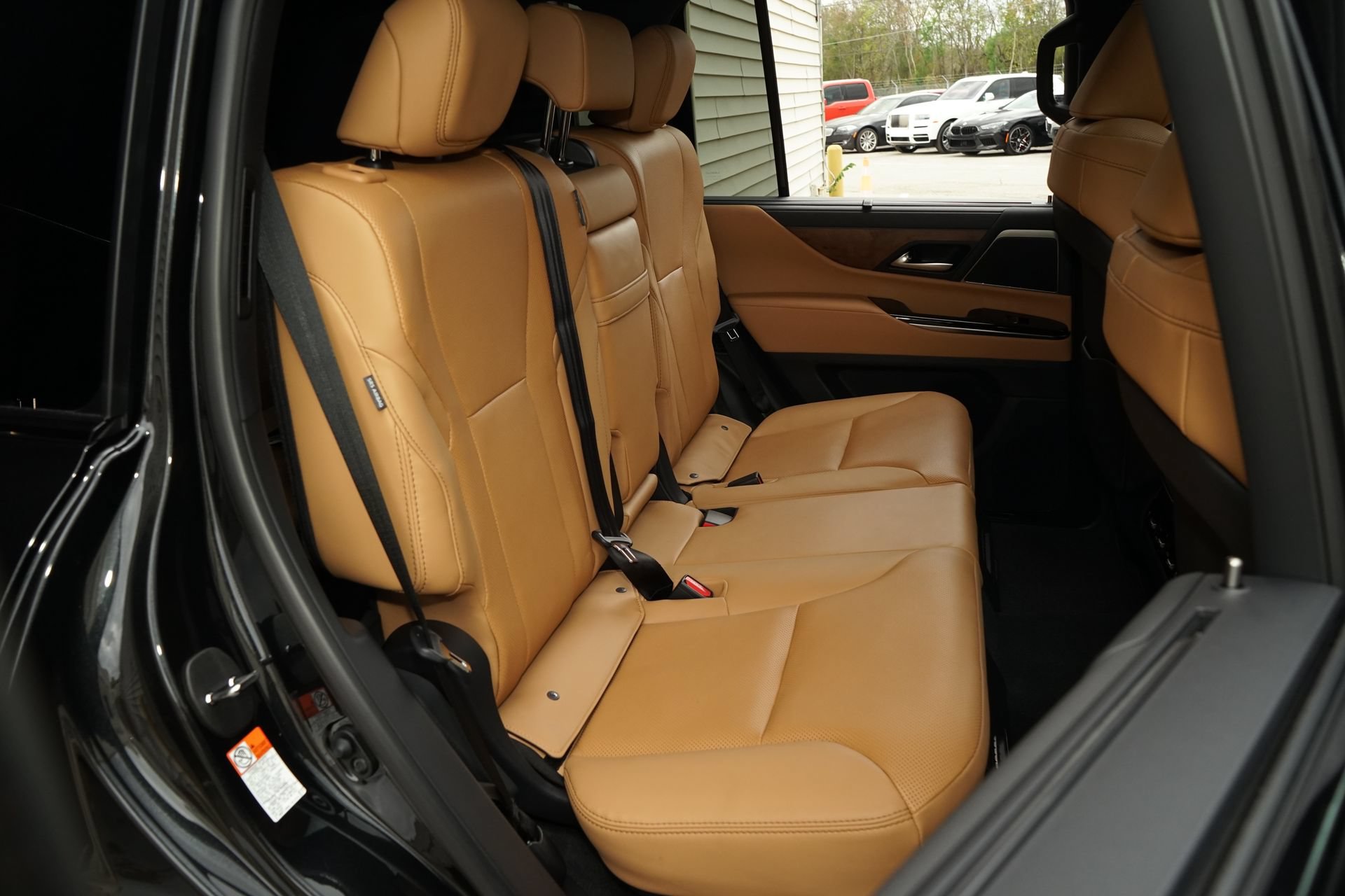 Used 2026 Lexus LX 600 4WD w/ Appearance Package image 21
