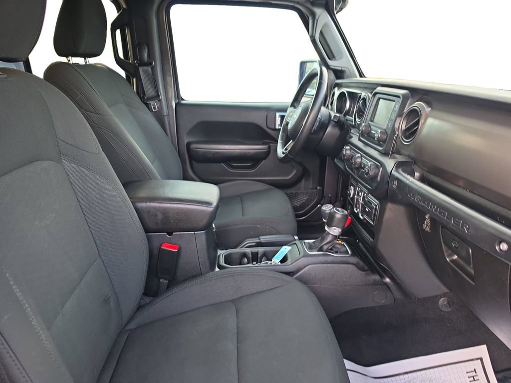 Used 2019 Jeep Wrangler Unlimited Sport S AWD/4WD image 18