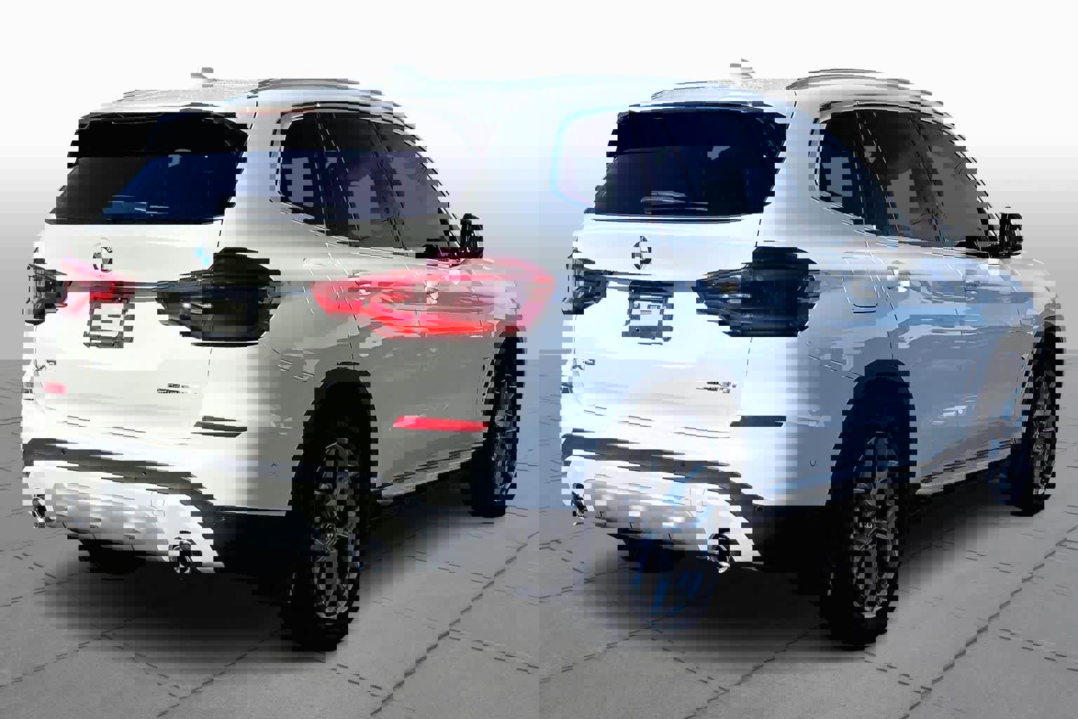 Used 2021 BMW X3 sDrive30i w/ Premium Package image 12