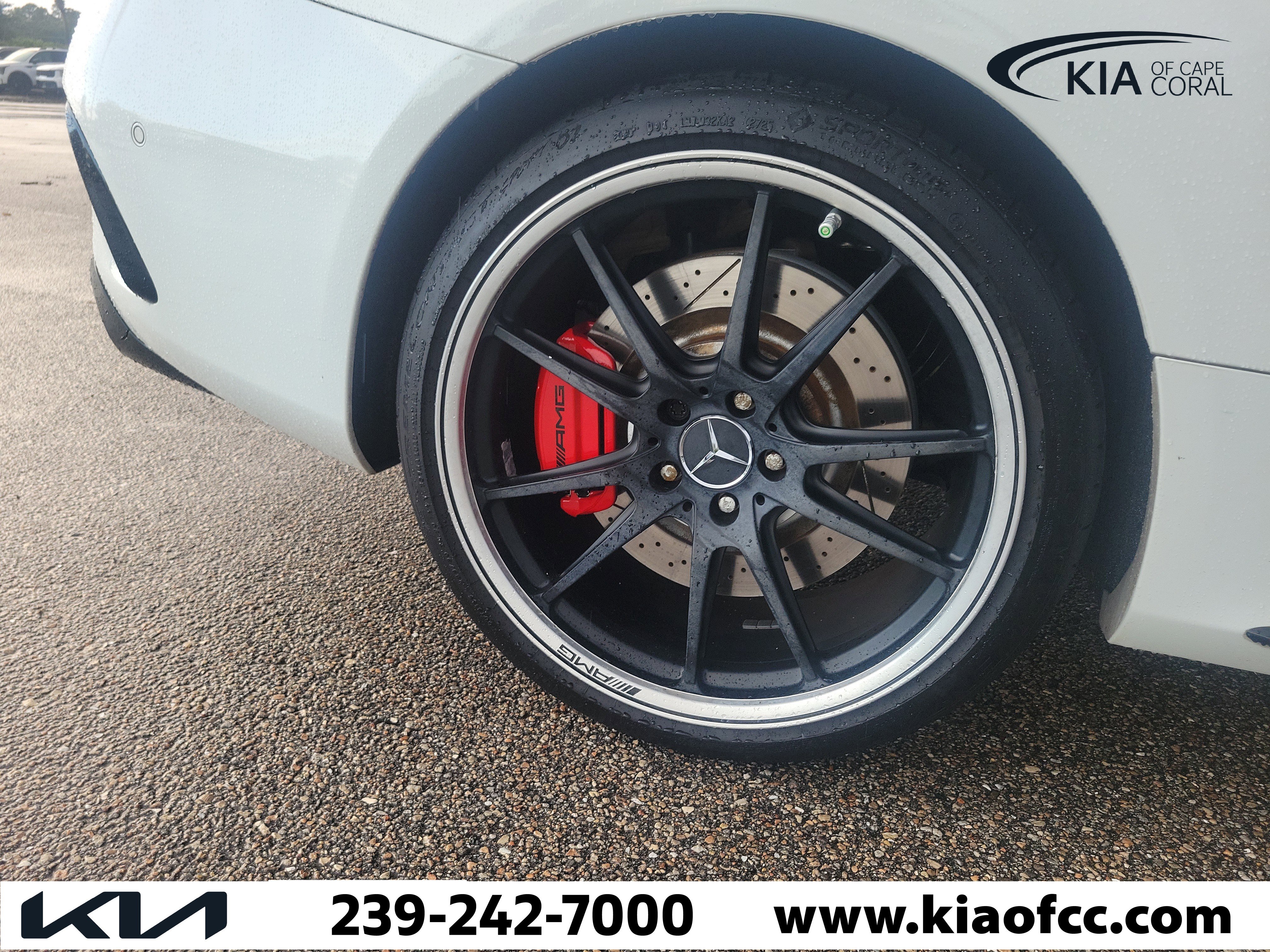Used 2021 Mercedes-Benz C 63 AMG S w/ AMG Aerodynamics Package image 9