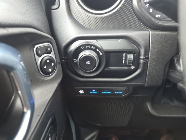 Used 2024 Jeep Wrangler Unlimited Rubicon 4xe w/ Capability Package image 22