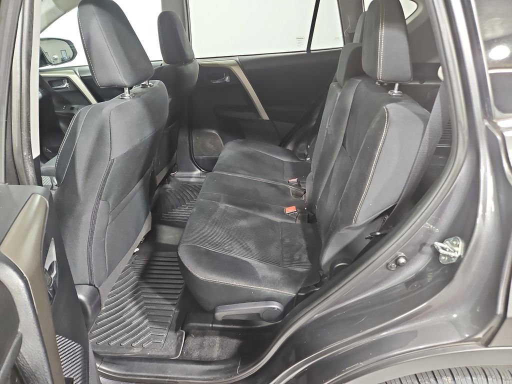Used 2015 Toyota RAV4 XLE image 25