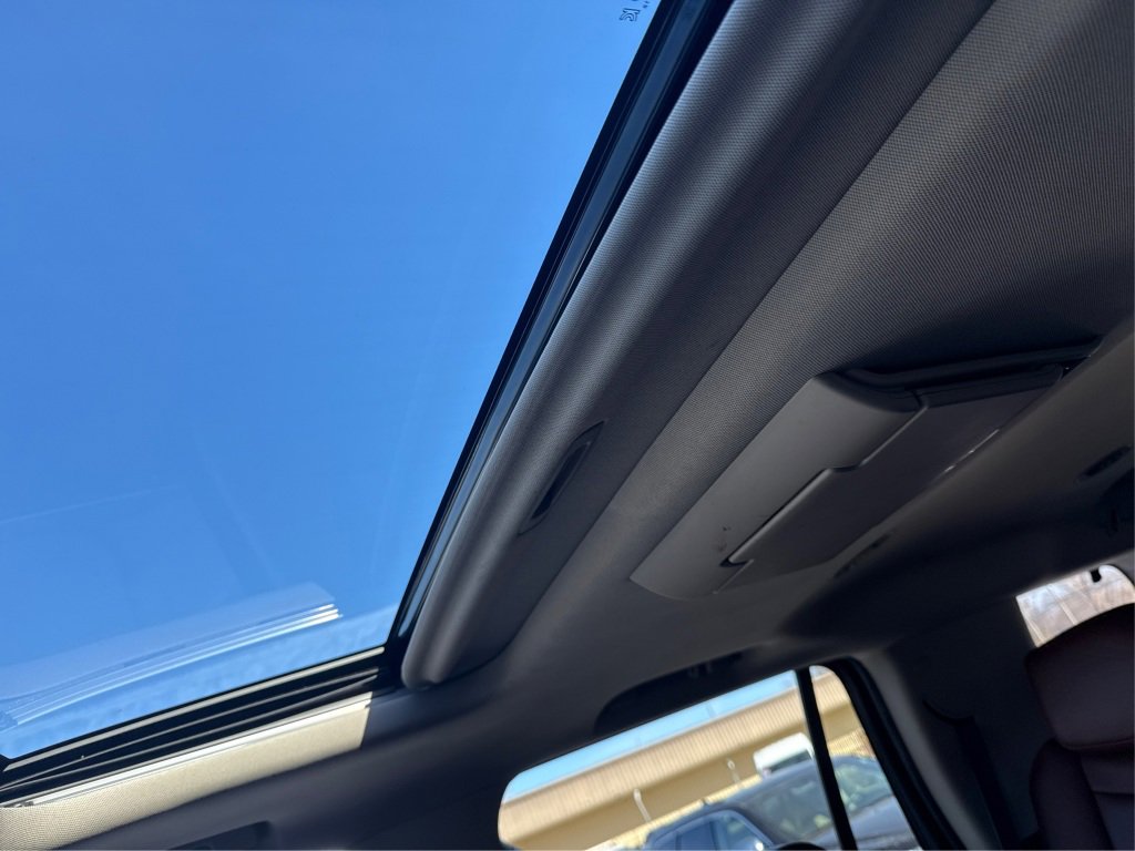 Used 2019 Cadillac Escalade Luxury image 28