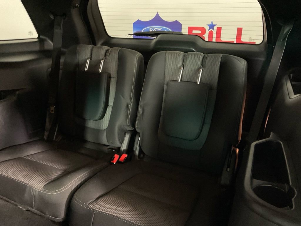 Certified 2017 Ford Explorer XLT image 17