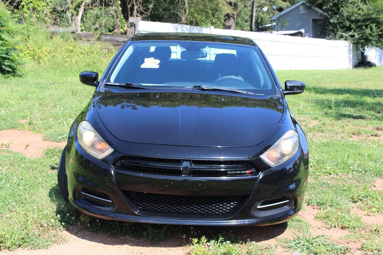 Used 2015 Dodge Dart SXT FWD image 2