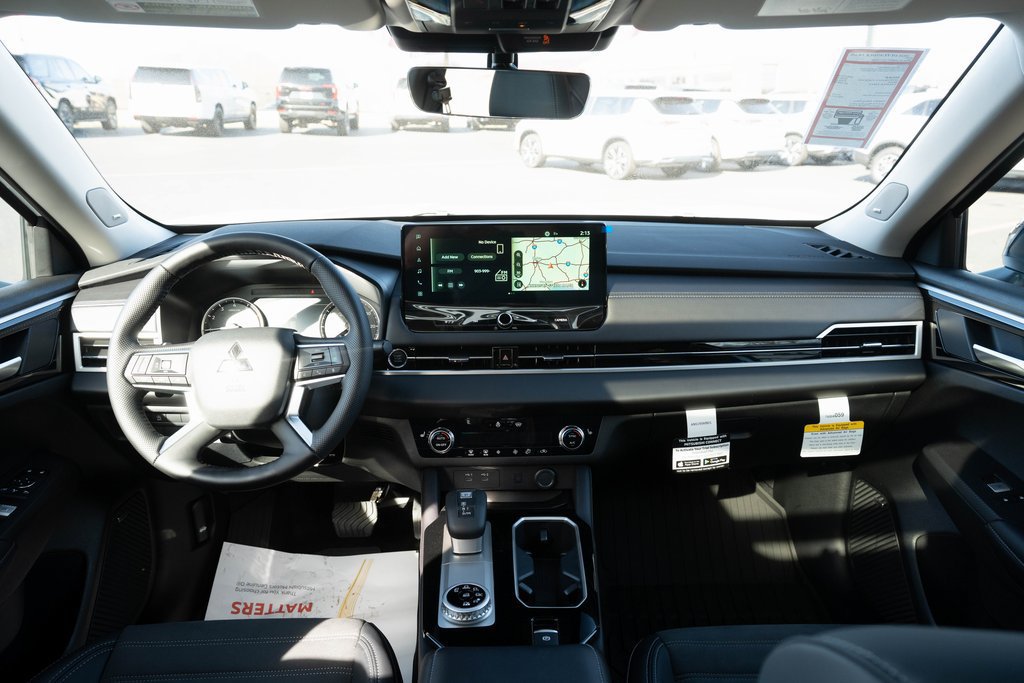 New 2026 Mitsubishi Outlander LE AWD/4WD image 22