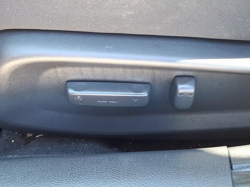 Used 2021 Honda Civic EX image 26