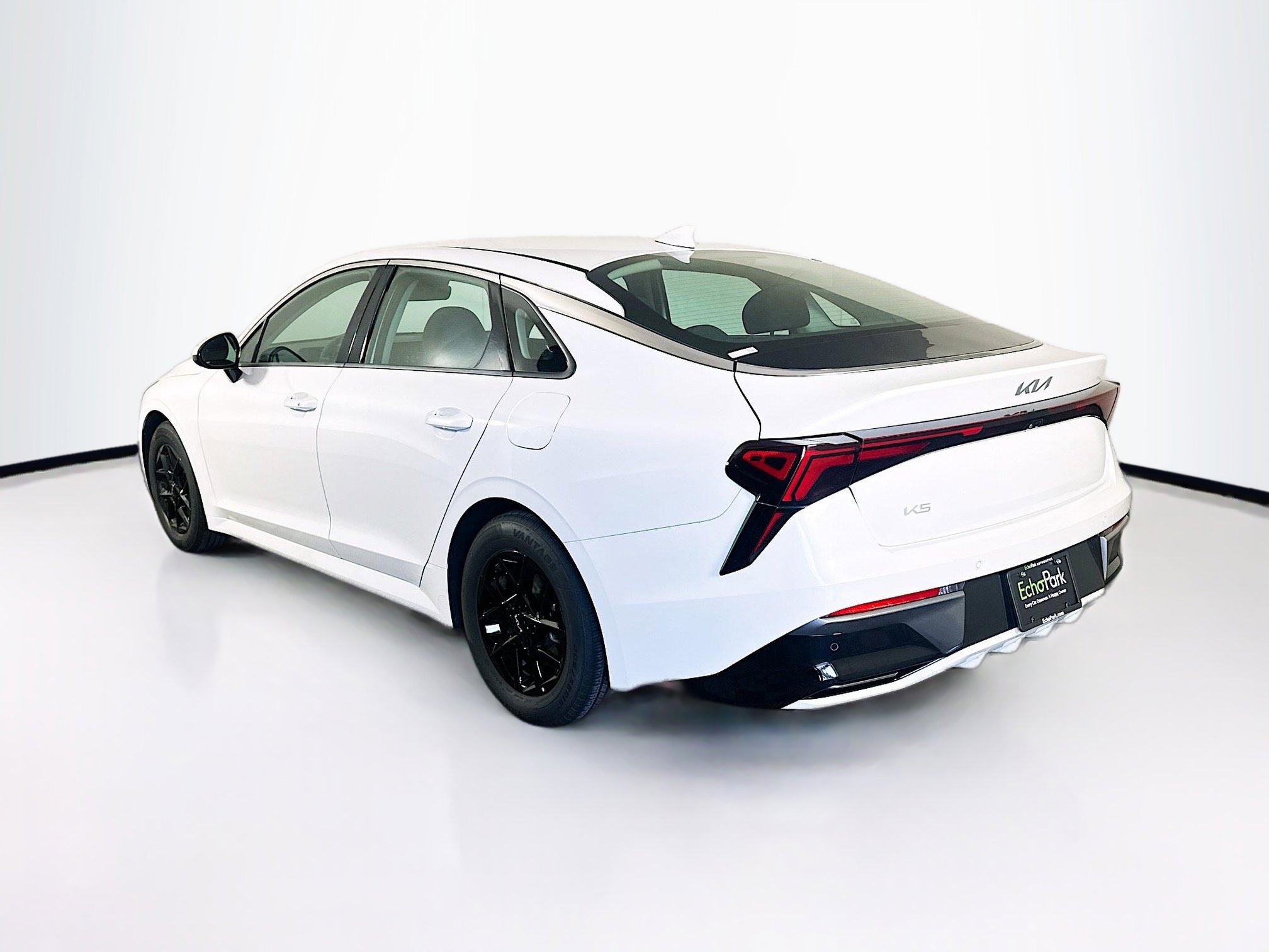 Used 2025 Kia K5 LXS image 5