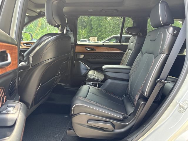 Certified 2025 Jeep Grand Cherokee L Summit AWD/4WD image 19
