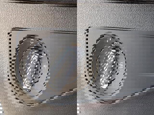 Used 2024 Volkswagen Tiguan Wolfsburg Edition FWD image 15