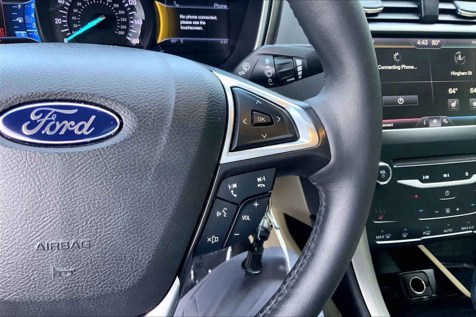 Used 2014 Ford Fusion SE w/ Equipment Group 202A FWD image 23