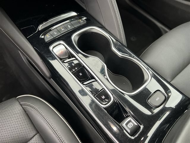 Certified 2023 Buick Envision Essence AWD/4WD image 25