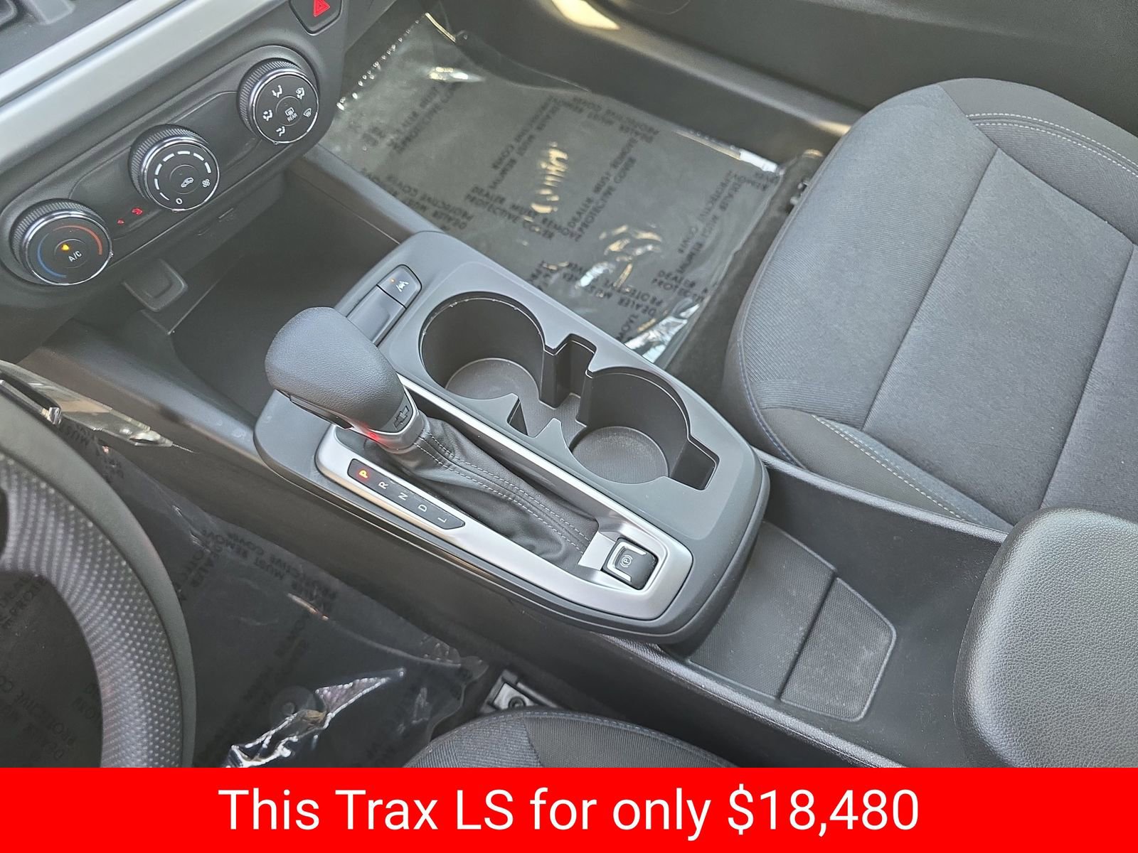 Used 2024 Chevrolet Trax LS image 31