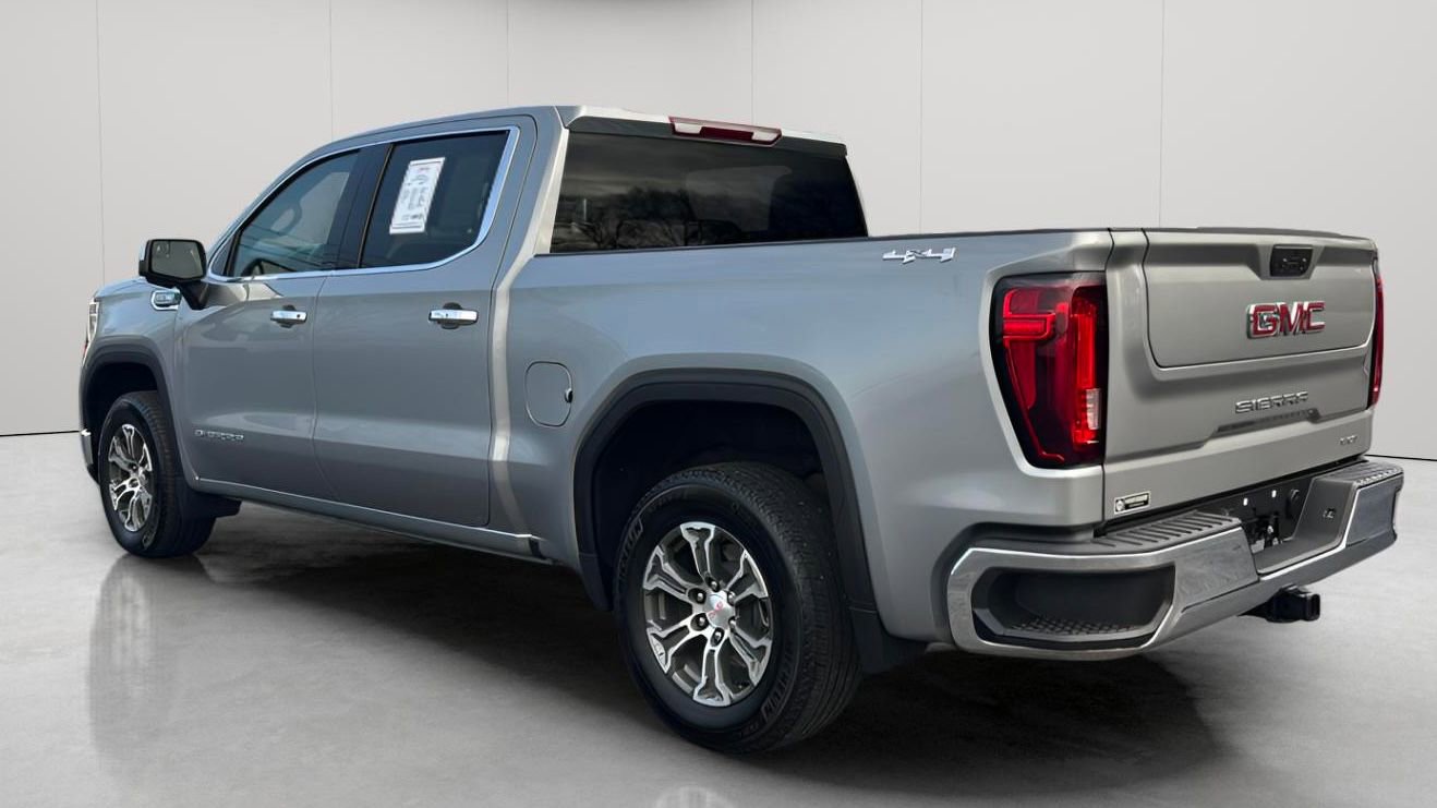 Used 2025 GMC Sierra 1500 SLT image 7