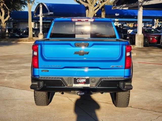 Used 2025 Chevrolet Silverado 1500 ZR2 w/ Technology Package image 14