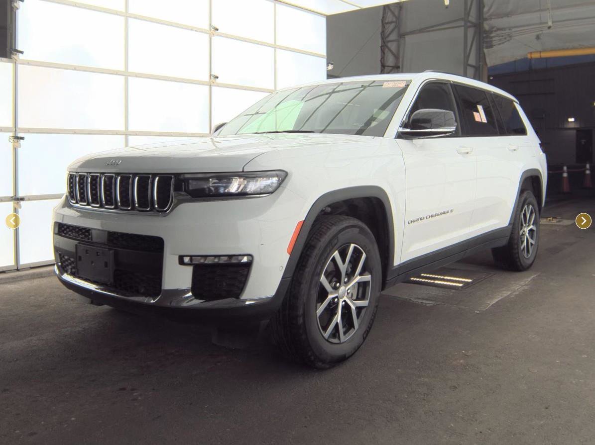 Used 2024 Jeep Grand Cherokee L Limited w/ Luxury Tech Group II image 1