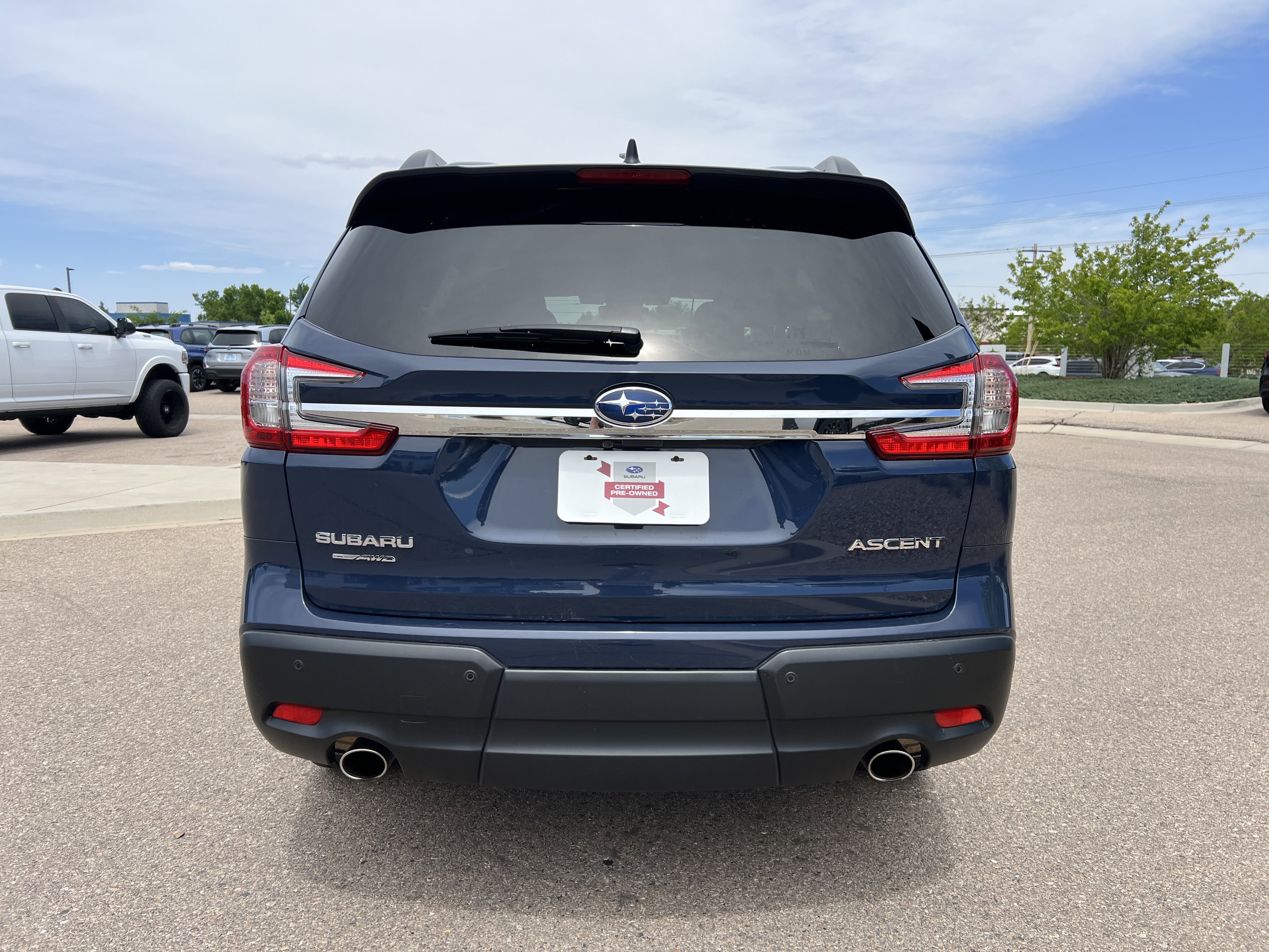 Used 2024 Subaru Ascent Premium w/ Convenience Package AWD/4WD image 10