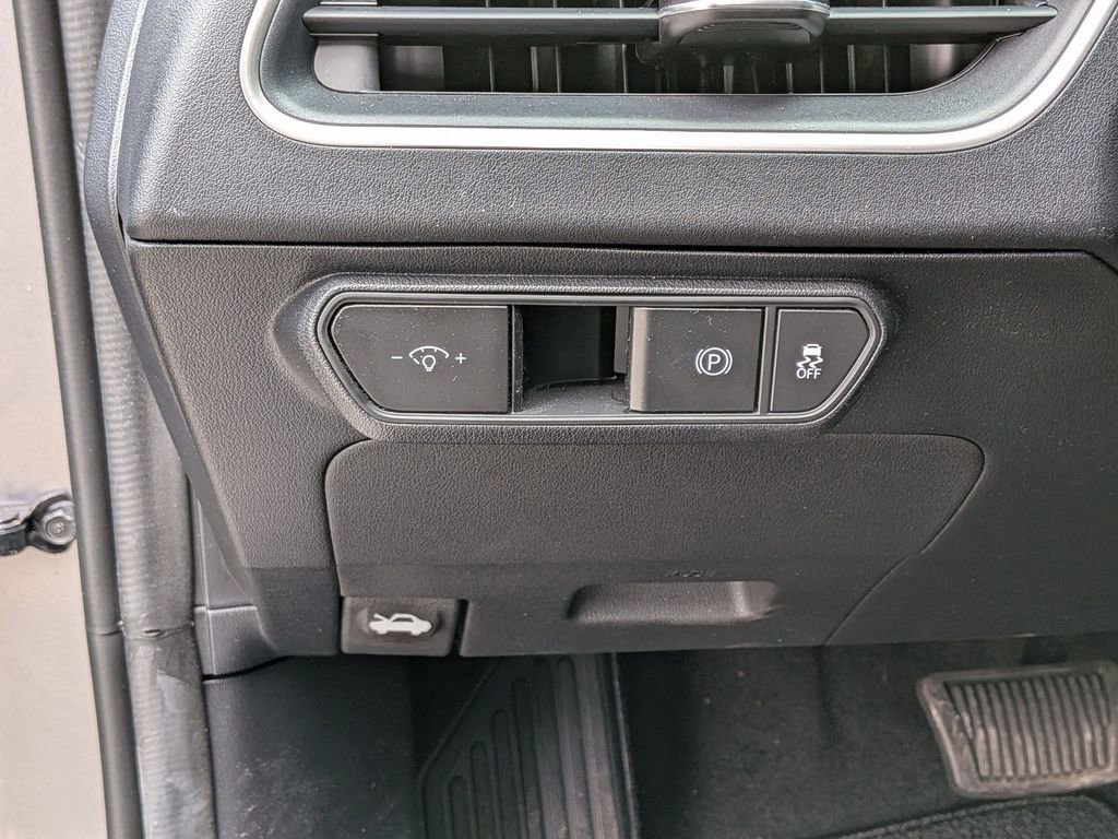 Certified 2025 Kia K4 LXS image 14