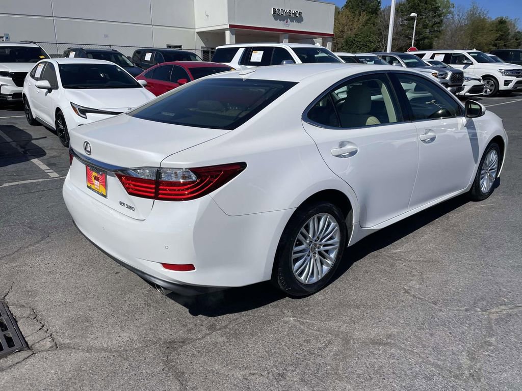 Used 2014 Lexus ES 350 350 w/ Luxury Package image 10
