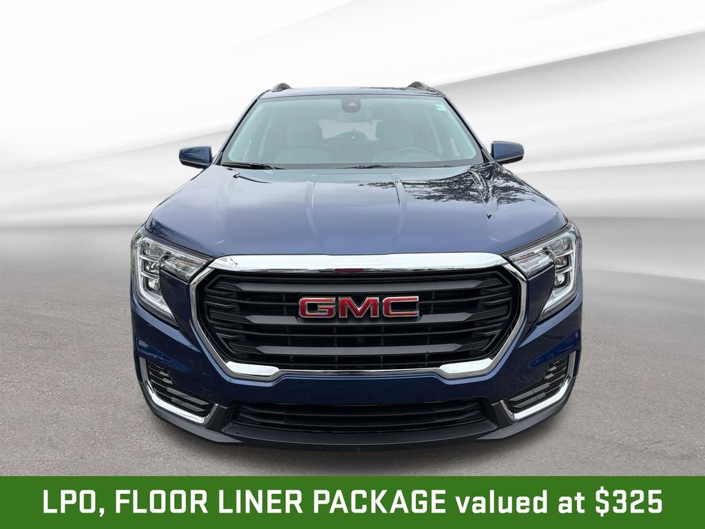 Certified 2022 GMC Terrain SLE w/ Driver Convenience Package FWD image 9
