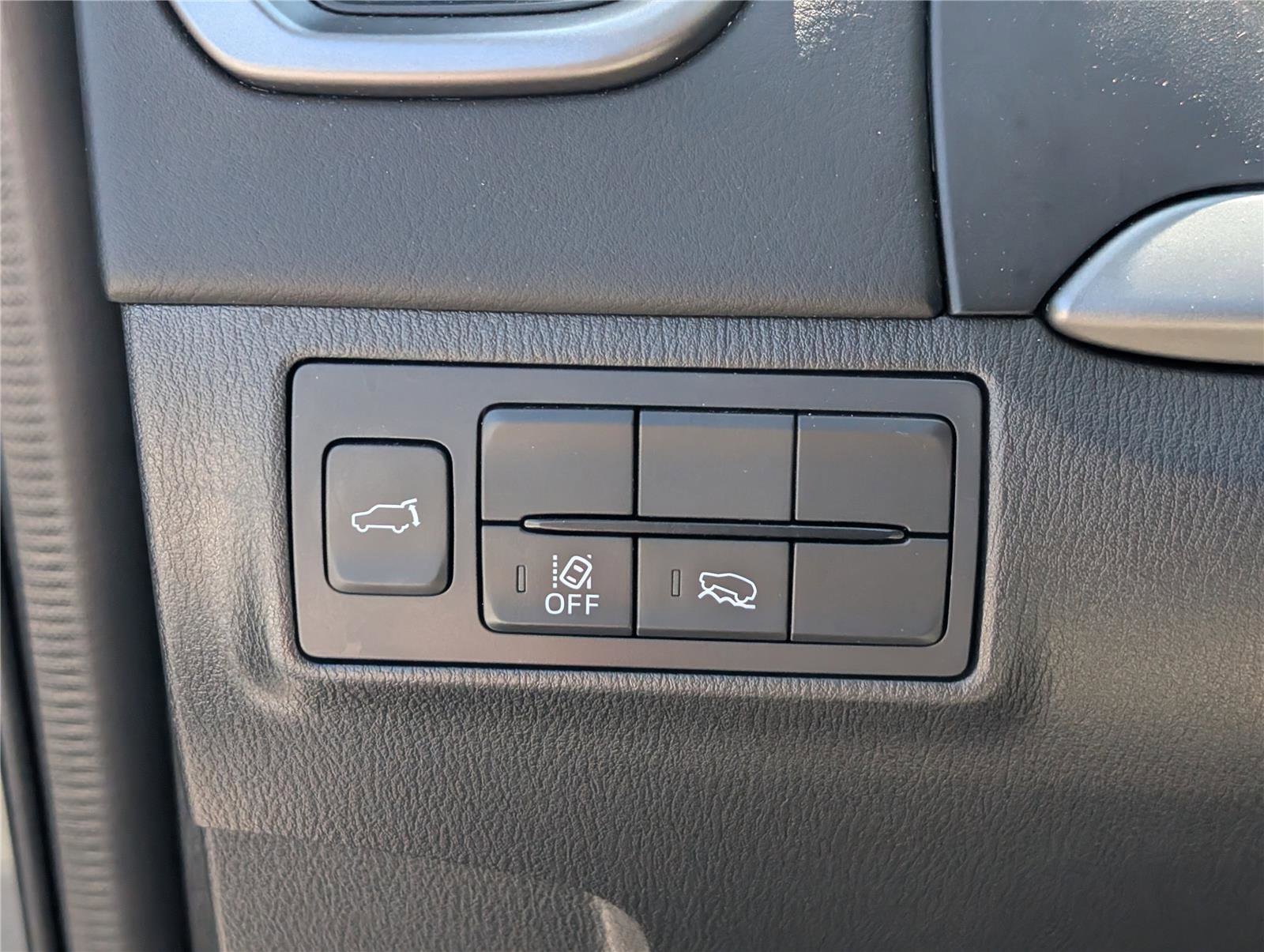 Used 2023 MAZDA CX-9 Touring Plus AWD/4WD image 23