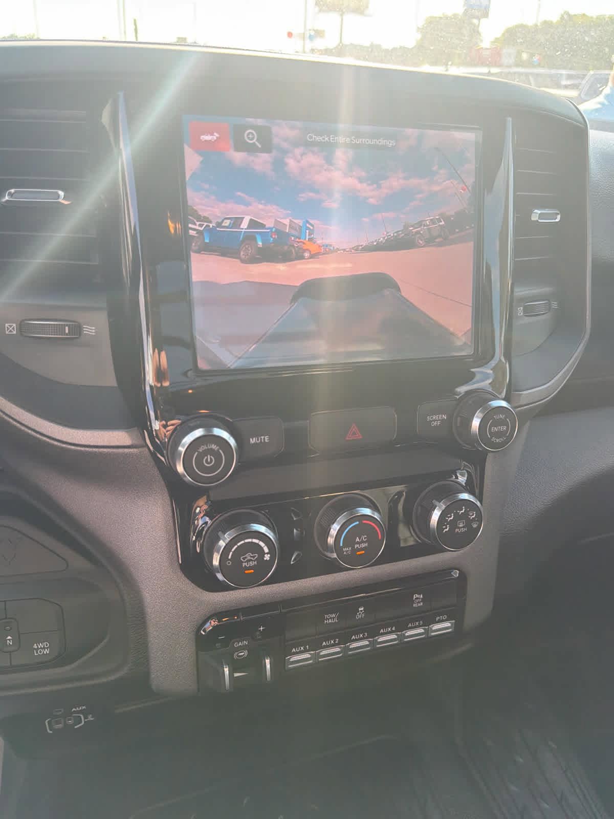 New 2026 RAM 3500 Tradesman AWD/4WD image 15