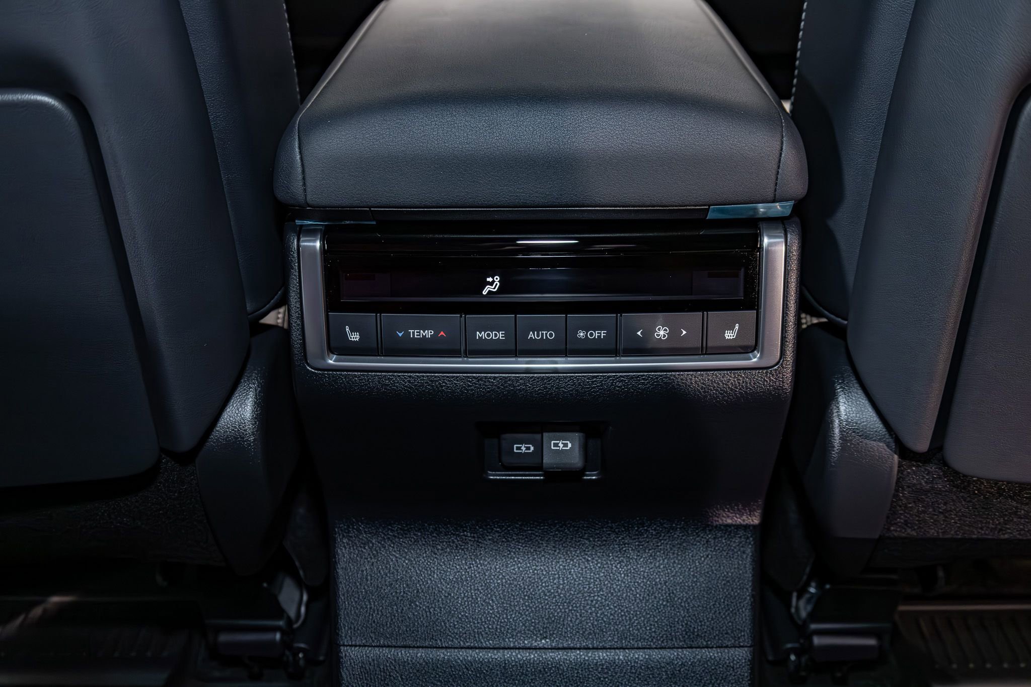 Used 2026 Lexus GX 550 Luxury+ w/ Accessory Package (2T) image 23