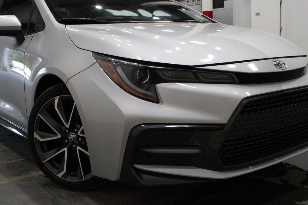 Used 2021 Toyota Corolla SE image 41