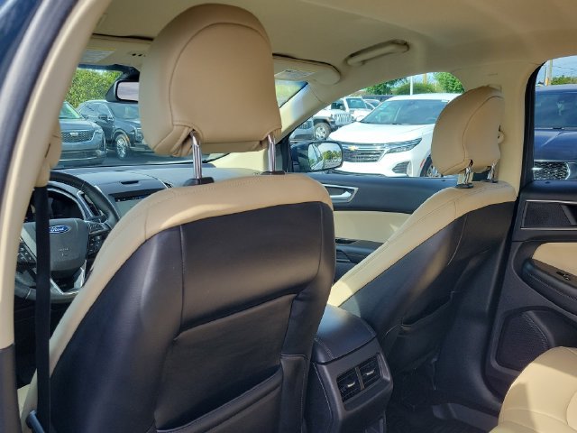 Used 2019 Ford Edge SEL w/ Equipment Group 201A AWD/4WD image 28