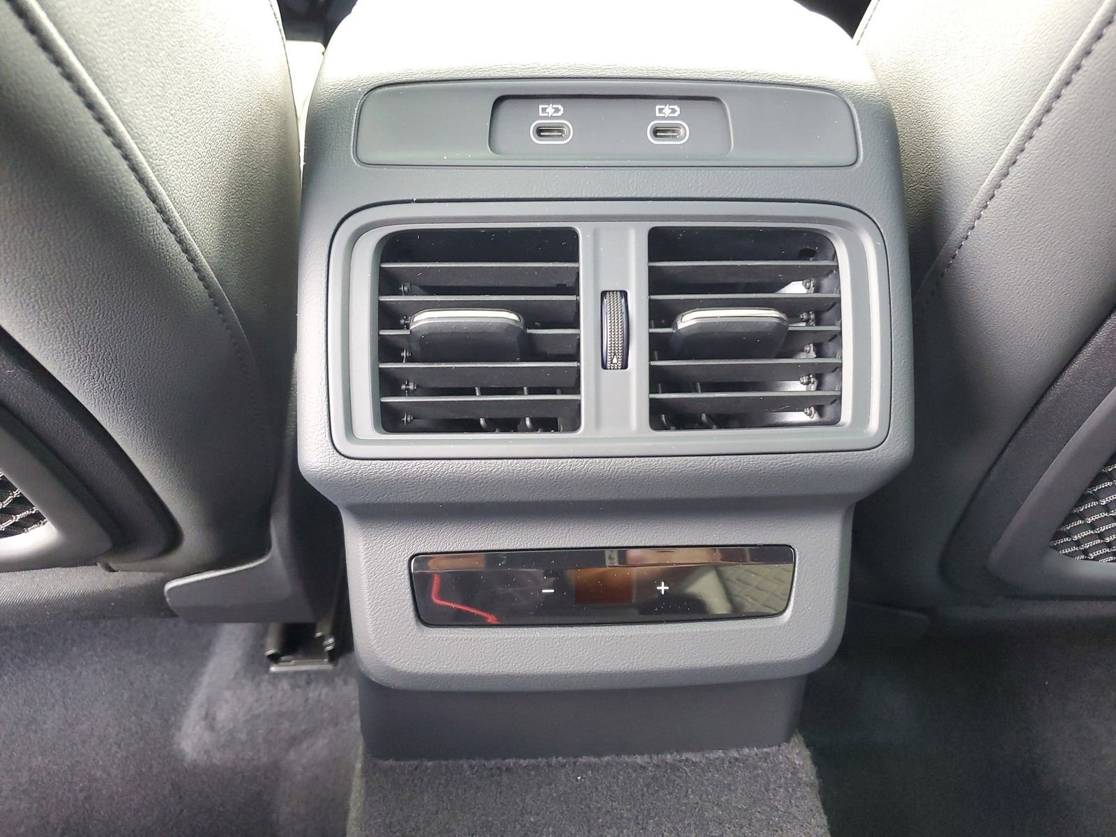 New 2025 Audi SQ5 Premium Plus image 12