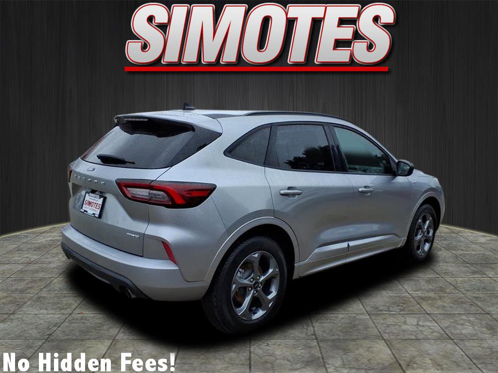 Used 2024 Ford Escape ST-Line image 3