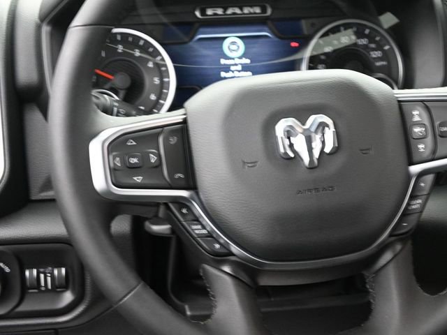 New 2026 RAM 1500 4x4 Crew Cab image 27