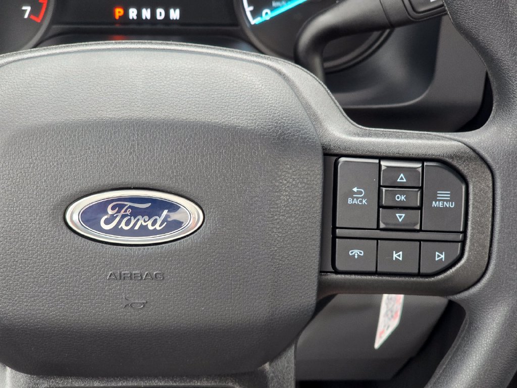 Used 2026 Ford F250 XL w/ F-250 >10K GVWR Package AWD/4WD image 16