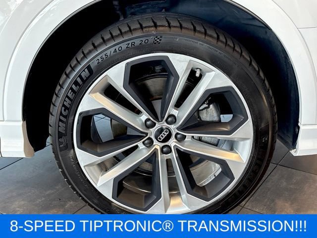 Used 2020 Audi Q3 2.0T Premium Plus w/ Premium Plus Package AWD/4WD image 38
