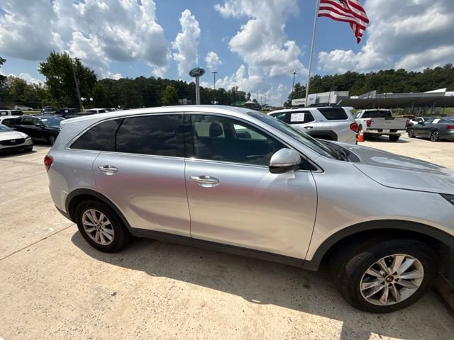 Used 2019 Kia Sorento L FWD image 8