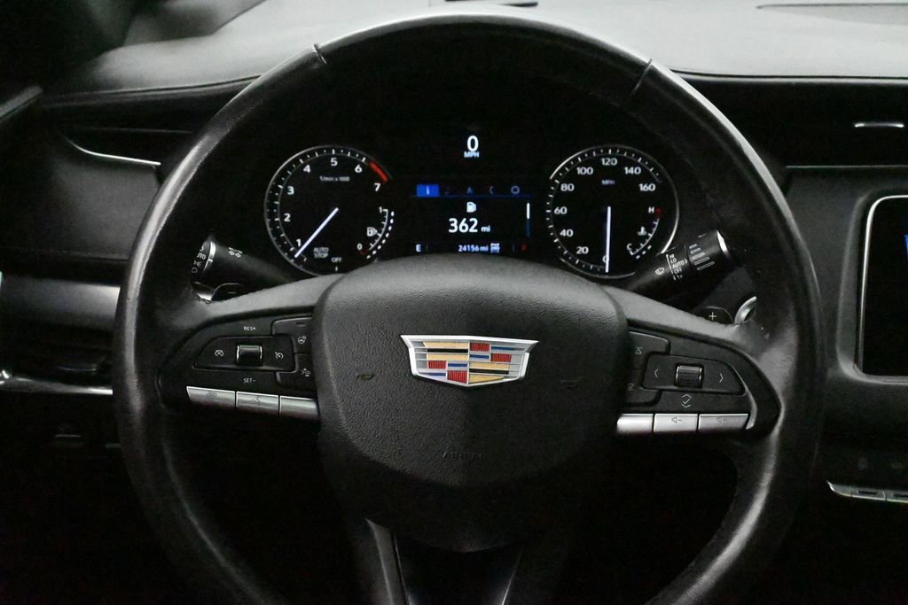 Used 2023 Cadillac XT4 Premium Luxury w/ Cold Weather Package AWD/4WD image 9