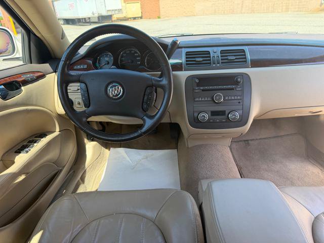 Used 2011 Buick Lucerne CXL FWD image 13