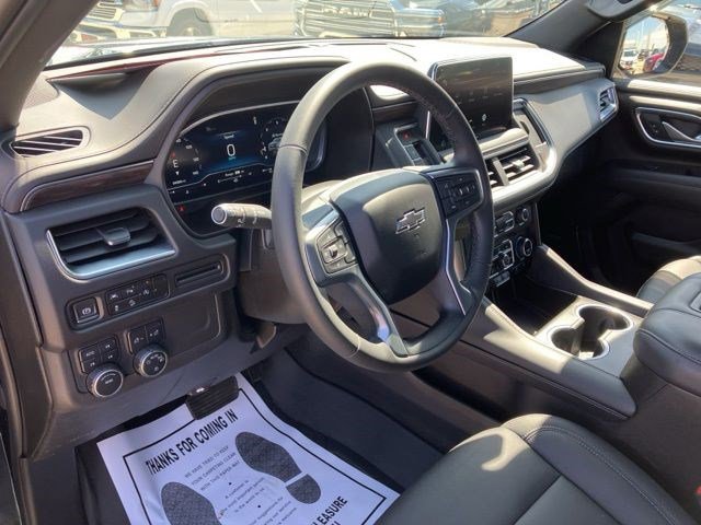 Used 2023 Chevrolet Suburban Z71 AWD/4WD image 15
