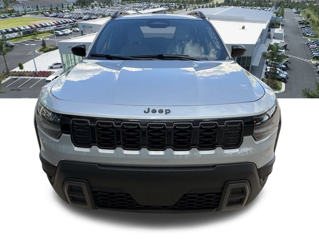 New 2026 Jeep Cherokee Laredo image 9