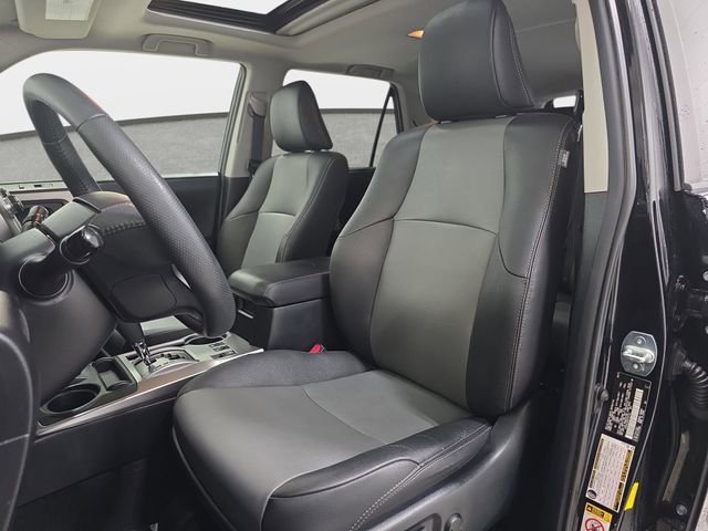 Used 2019 Toyota 4Runner SR5 Premium image 14