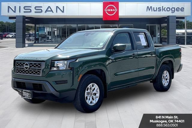 Used 2024 Nissan Frontier SV w/ Technology Package RWD image 3