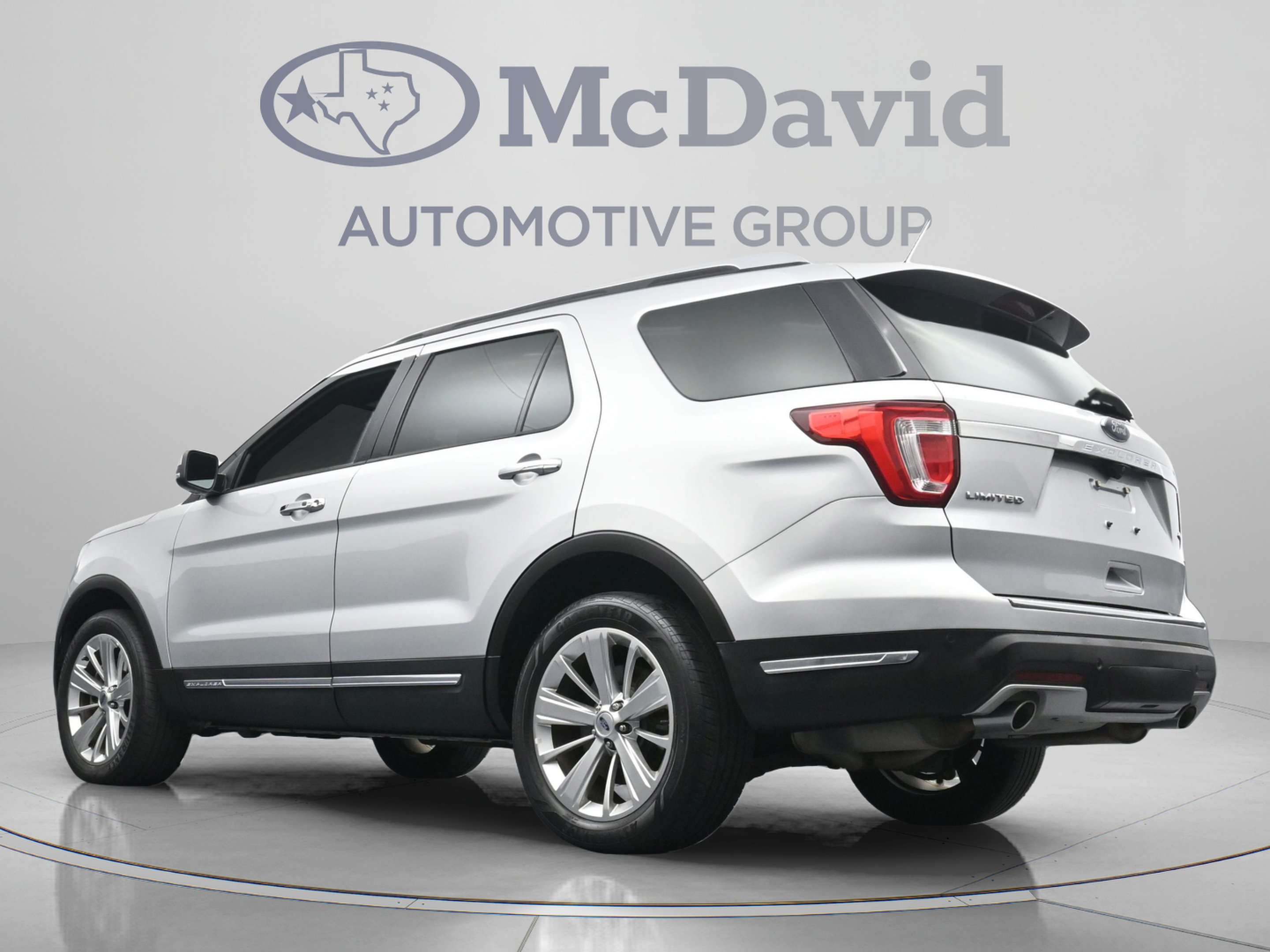 Used 2019 Ford Explorer Limited w/ Class III Trailer Tow Package AWD/4WD image 29