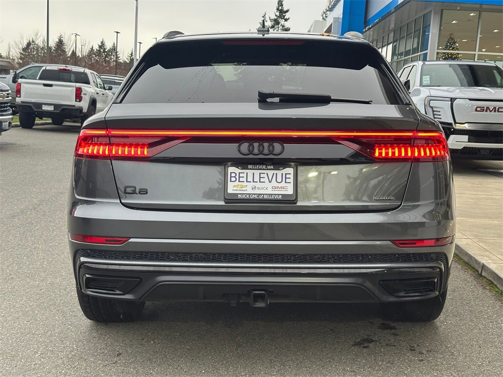 Used 2021 Audi Q8 Prestige w/ Prestige Package image 4