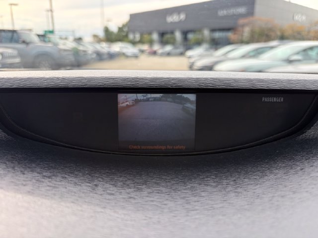 Used 2011 Toyota Venza AWD w/ Comfort Pkg image 27
