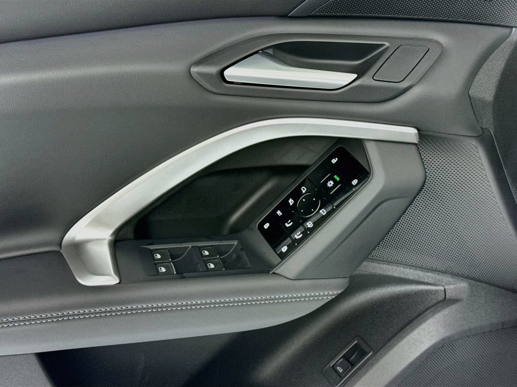 New 2026 Audi Q5 Premium AWD/4WD image 24