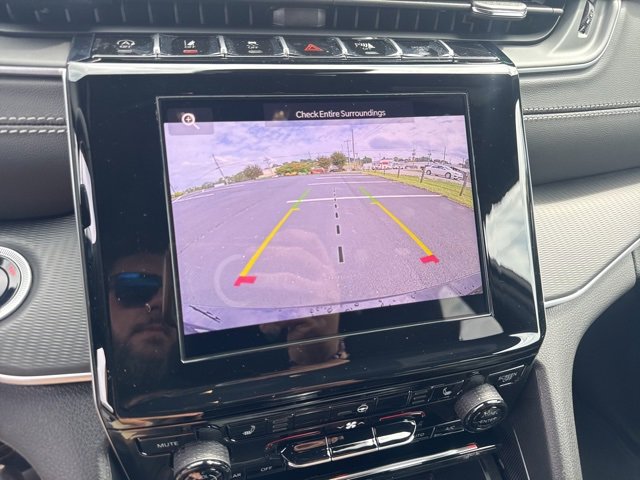 New 2025 Jeep Grand Cherokee L Altitude image 18