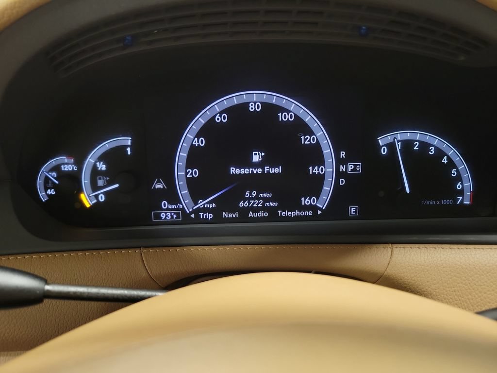 Used 2013 Mercedes-Benz CL 550 4MATIC image 26
