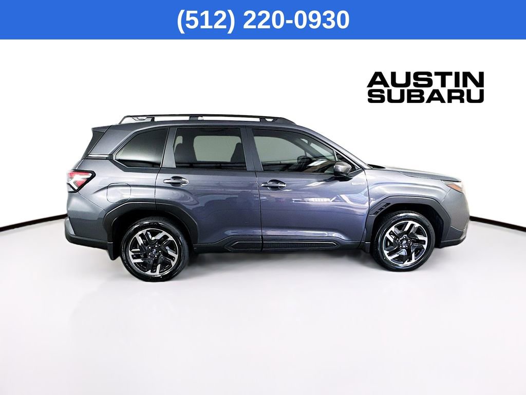 Used 2025 Subaru Forester Premium image 9